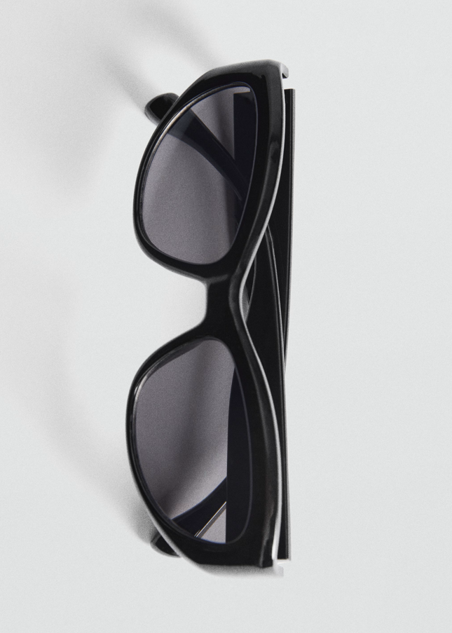 Eclipse Noir Oval Sunglasses