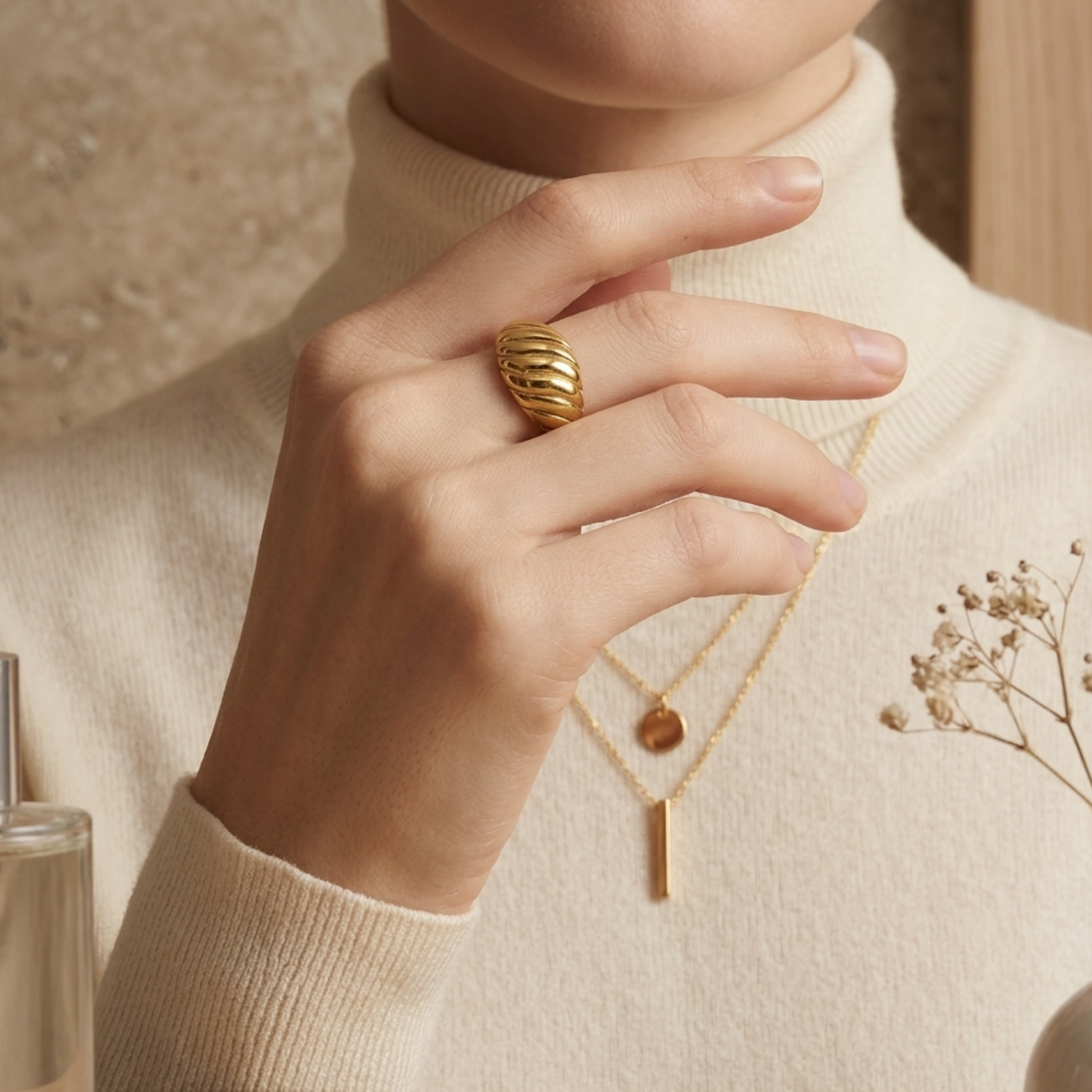 Ariesse Croissant Curve Ring