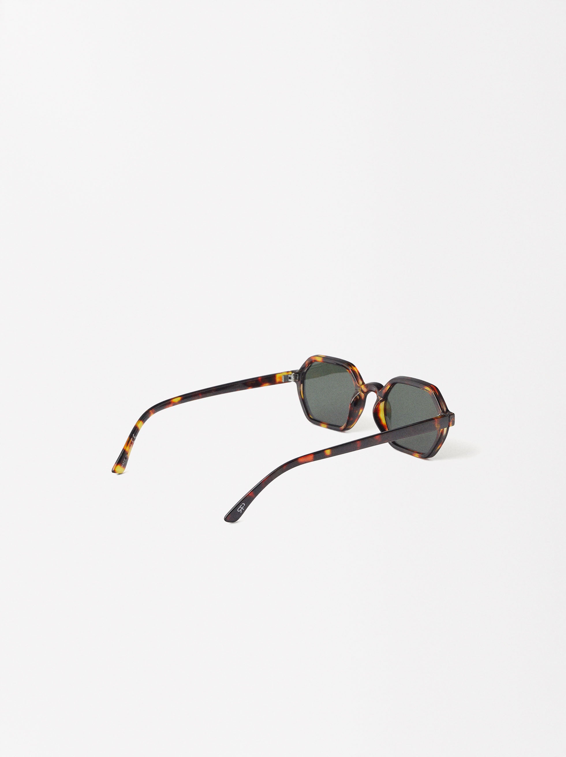 Retro Chic Tortoise Shell Polarized Sunglasses