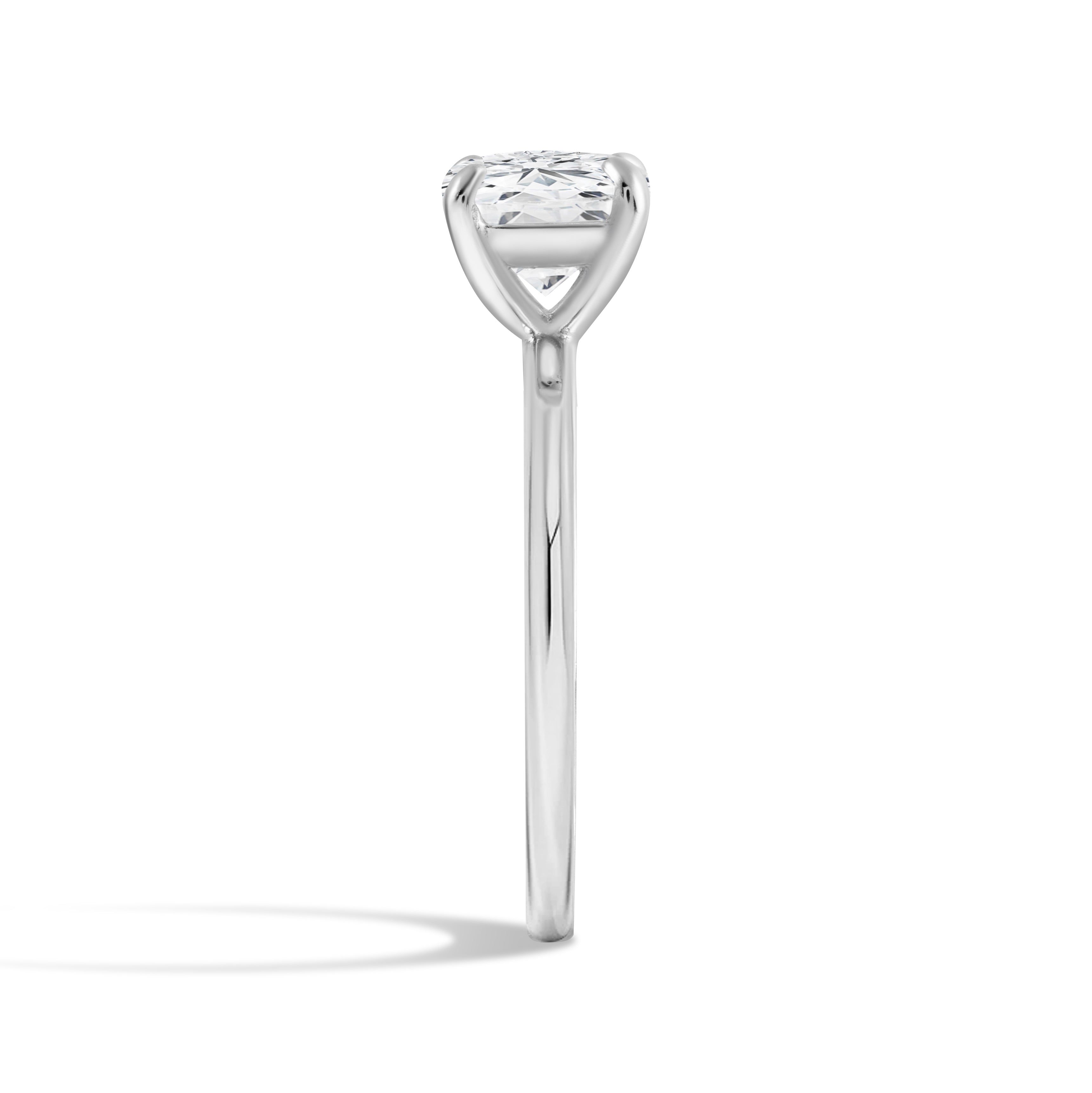 Ewige Eleganz Moissanite Solitär Ring aus Sterlingsilber