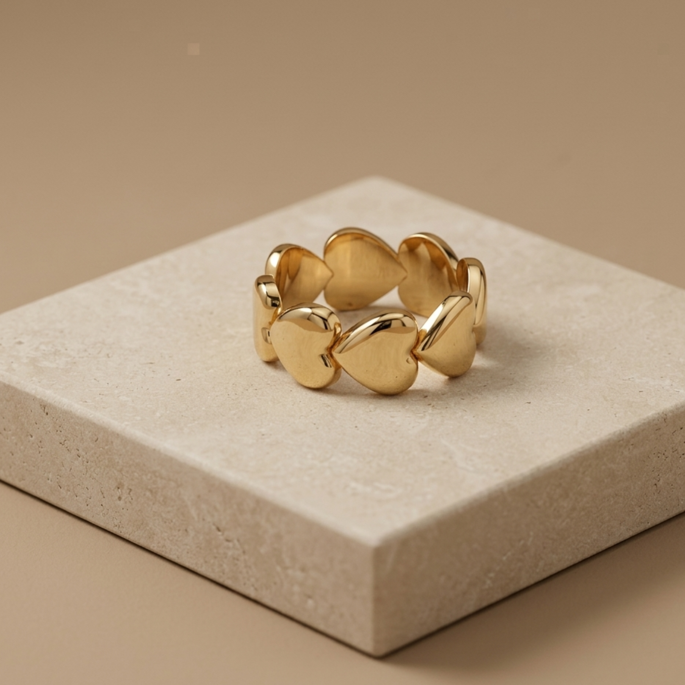 Amorette Passion Heart Ring