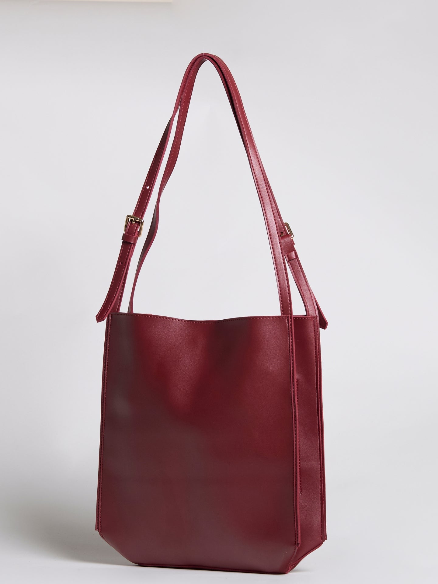 Arya Daily Chic Veganes Leder Schultertasche
