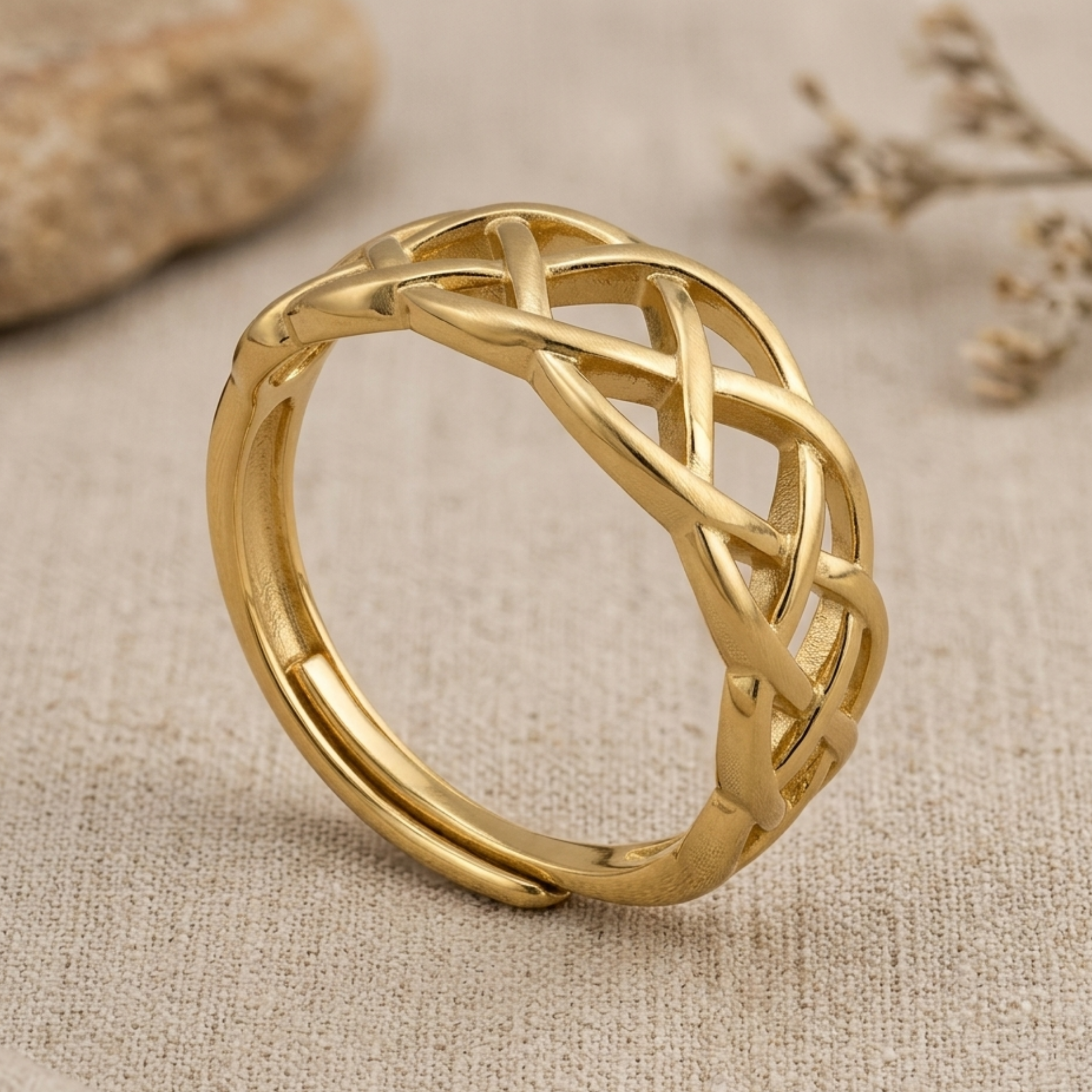 Reynia Geflochtener Goldring