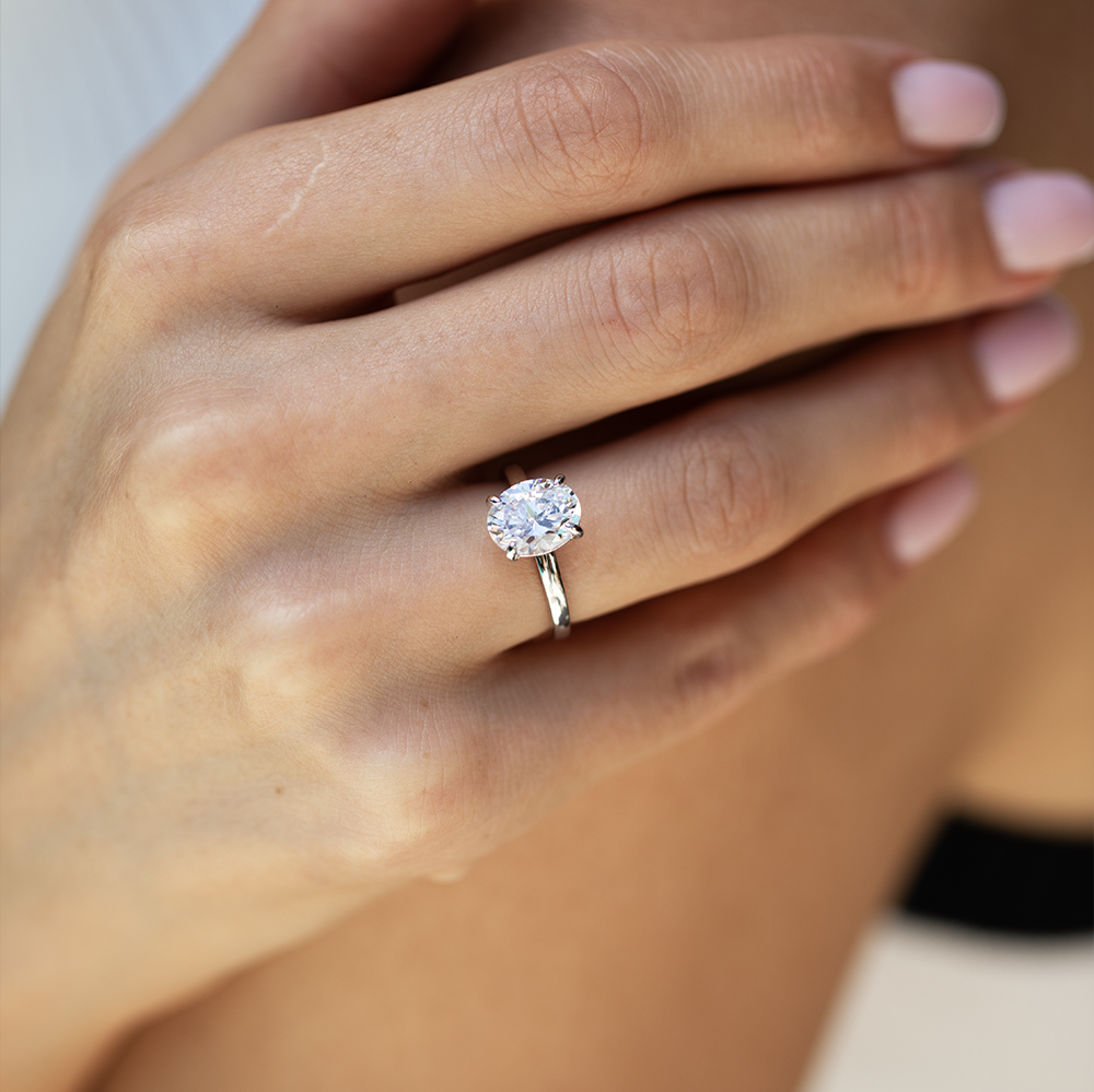 Glänzender Moissanit Eleganzring