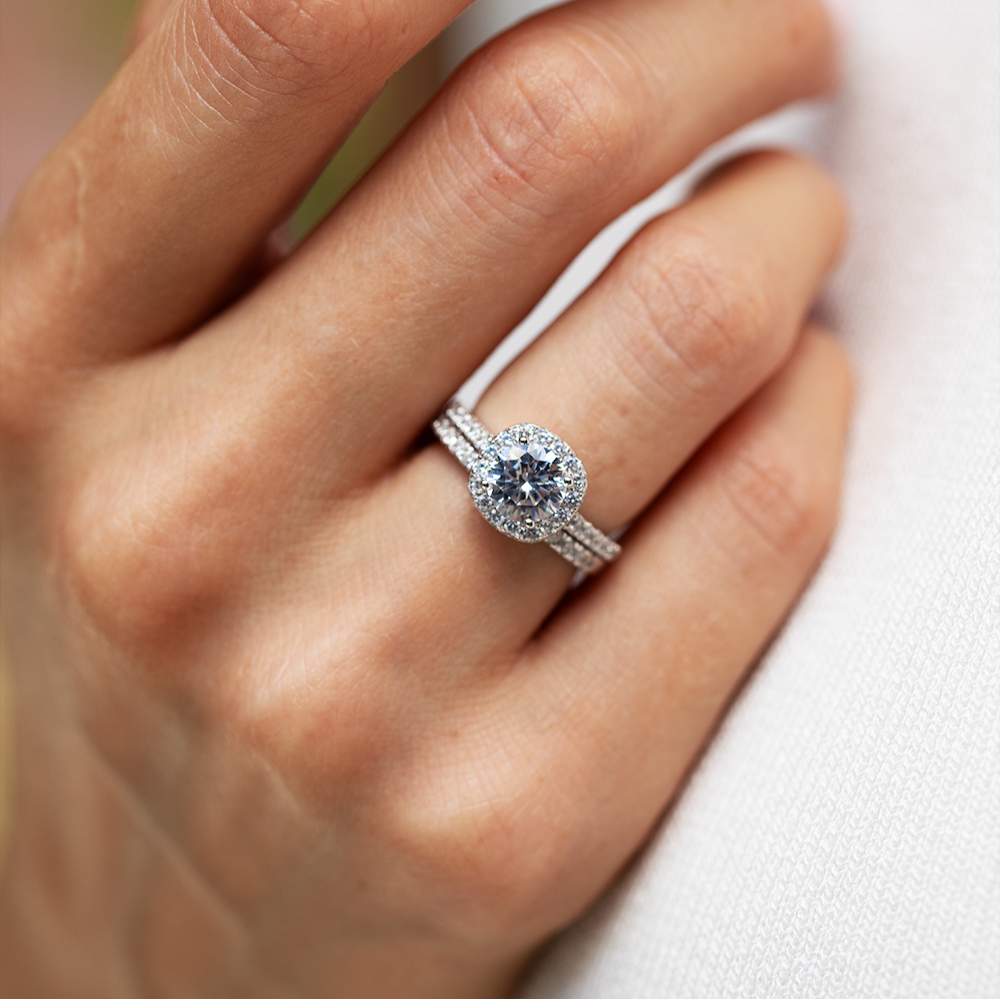 Ewiger Anmut Moissanit Ring