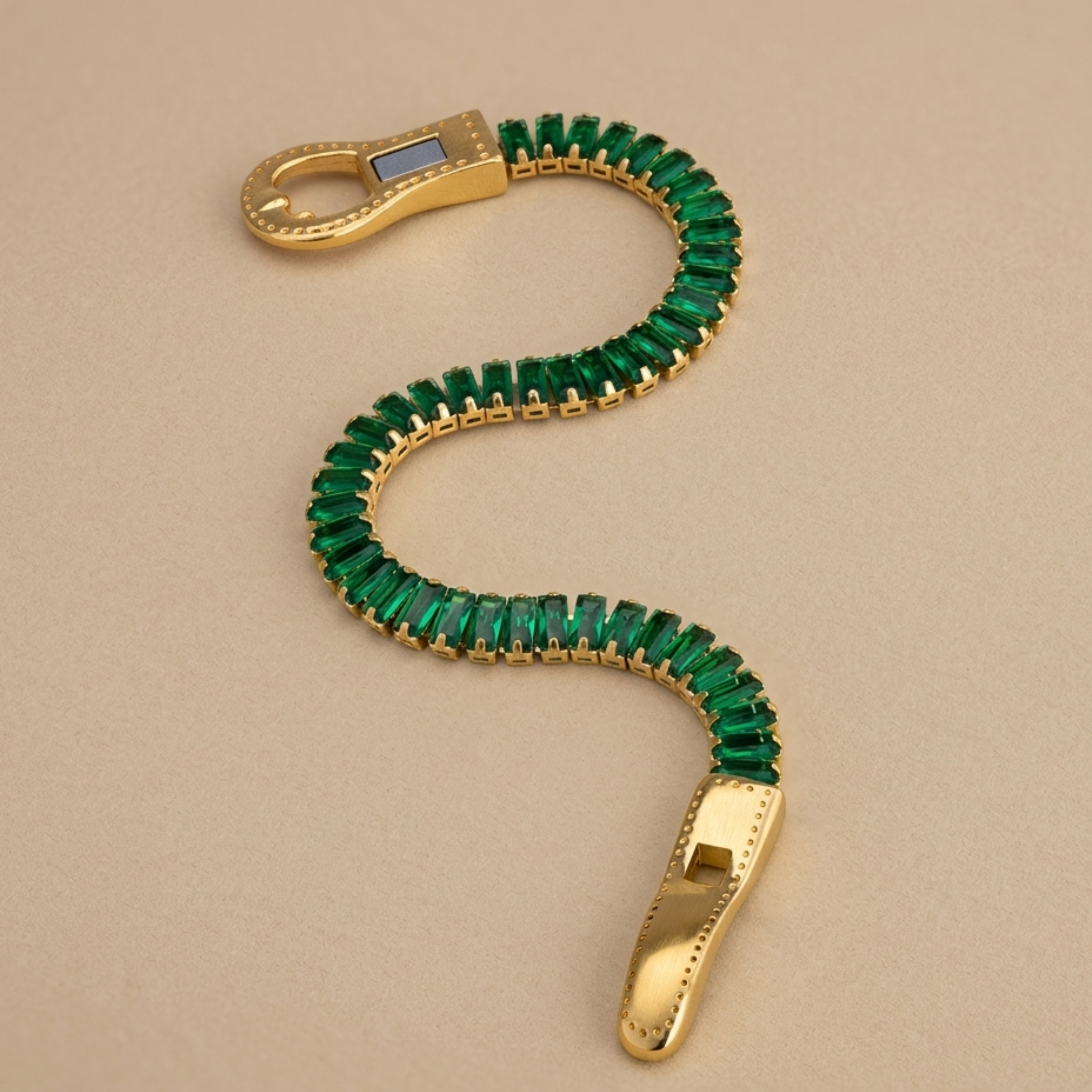 Zephyra Baguette Smaragd Armband