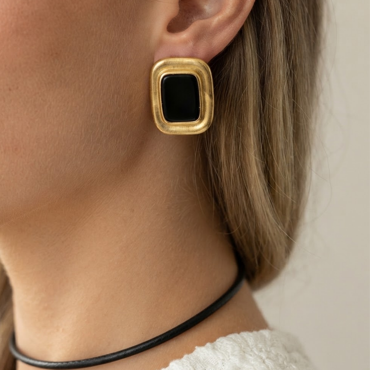 Zavelle Midnight Earrings