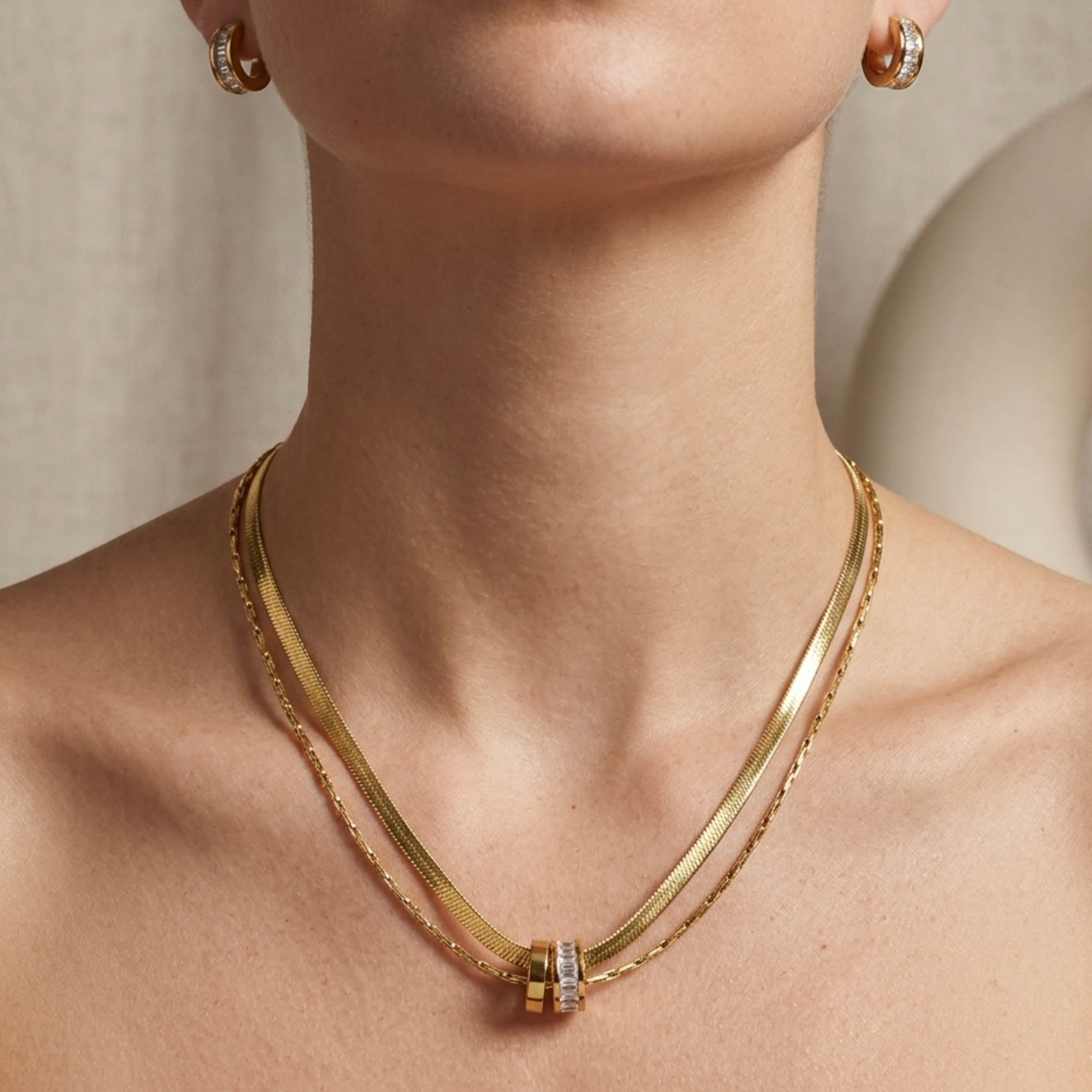 Virelle Schichtkette mit vergoldeten Ringen