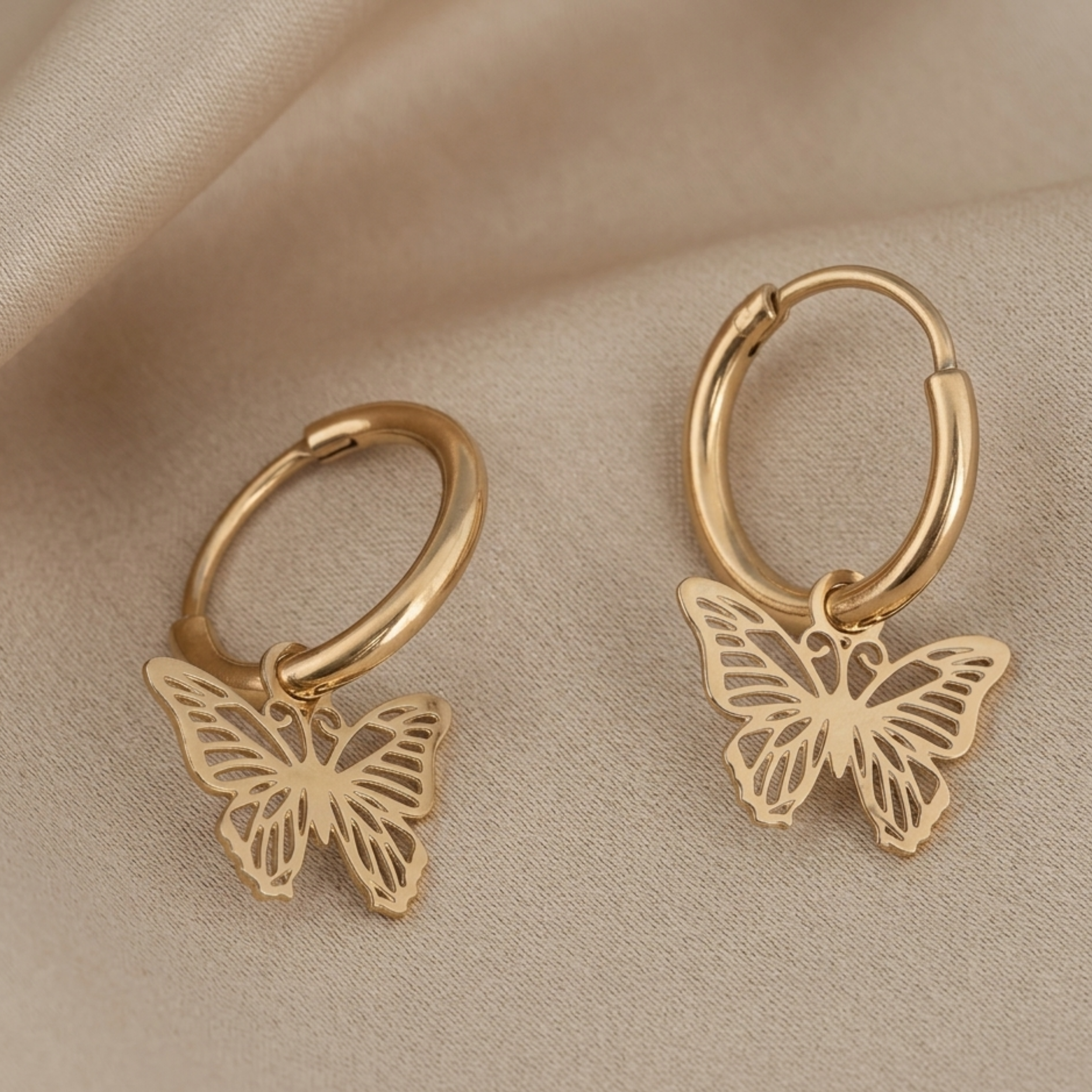 Elysia Butterfly Creolen Ohrringe
