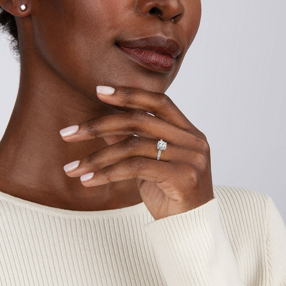 Ethereal Glow Moissanit Ring