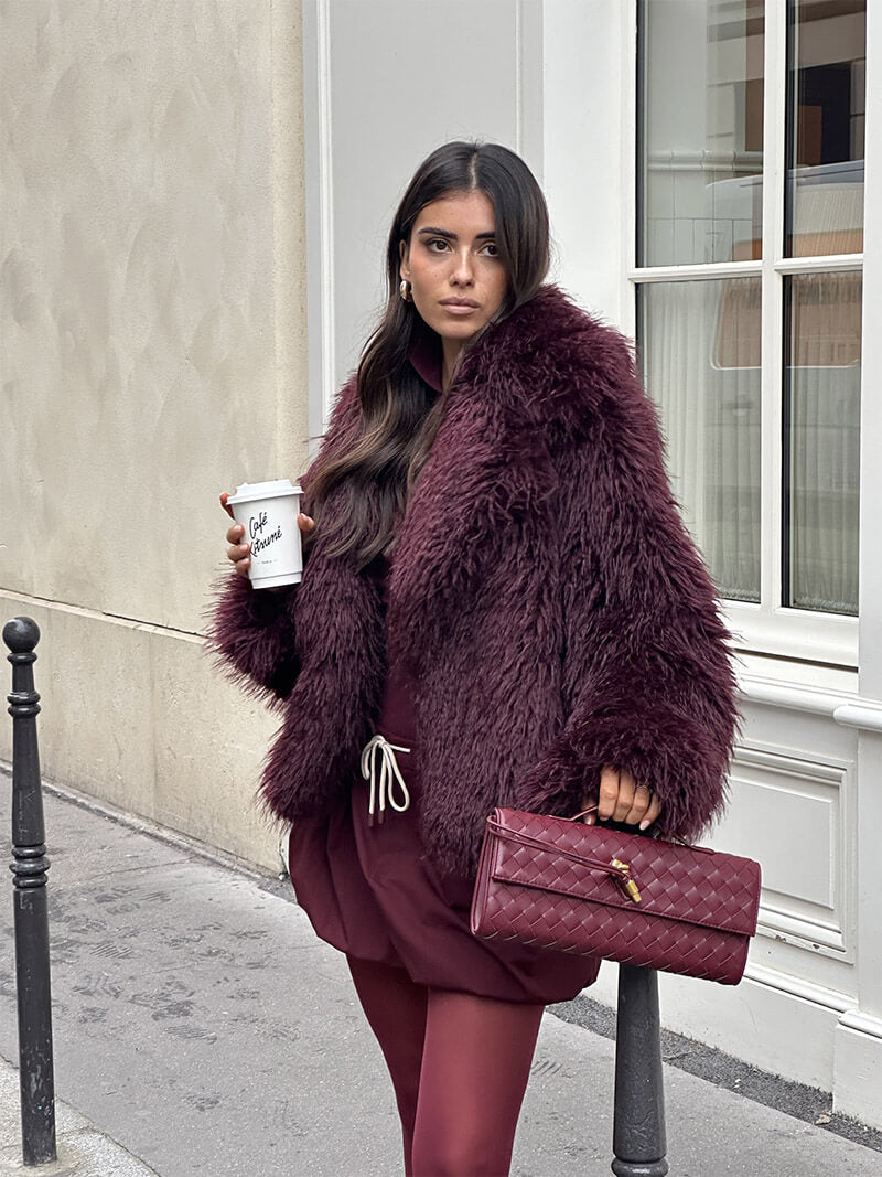 Chic Gewebte Vegane Leder-Clutch