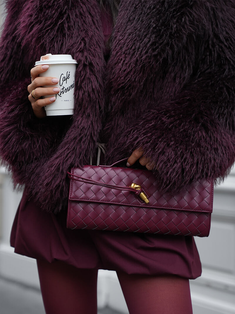 Chic Gewebte Vegane Leder-Clutch