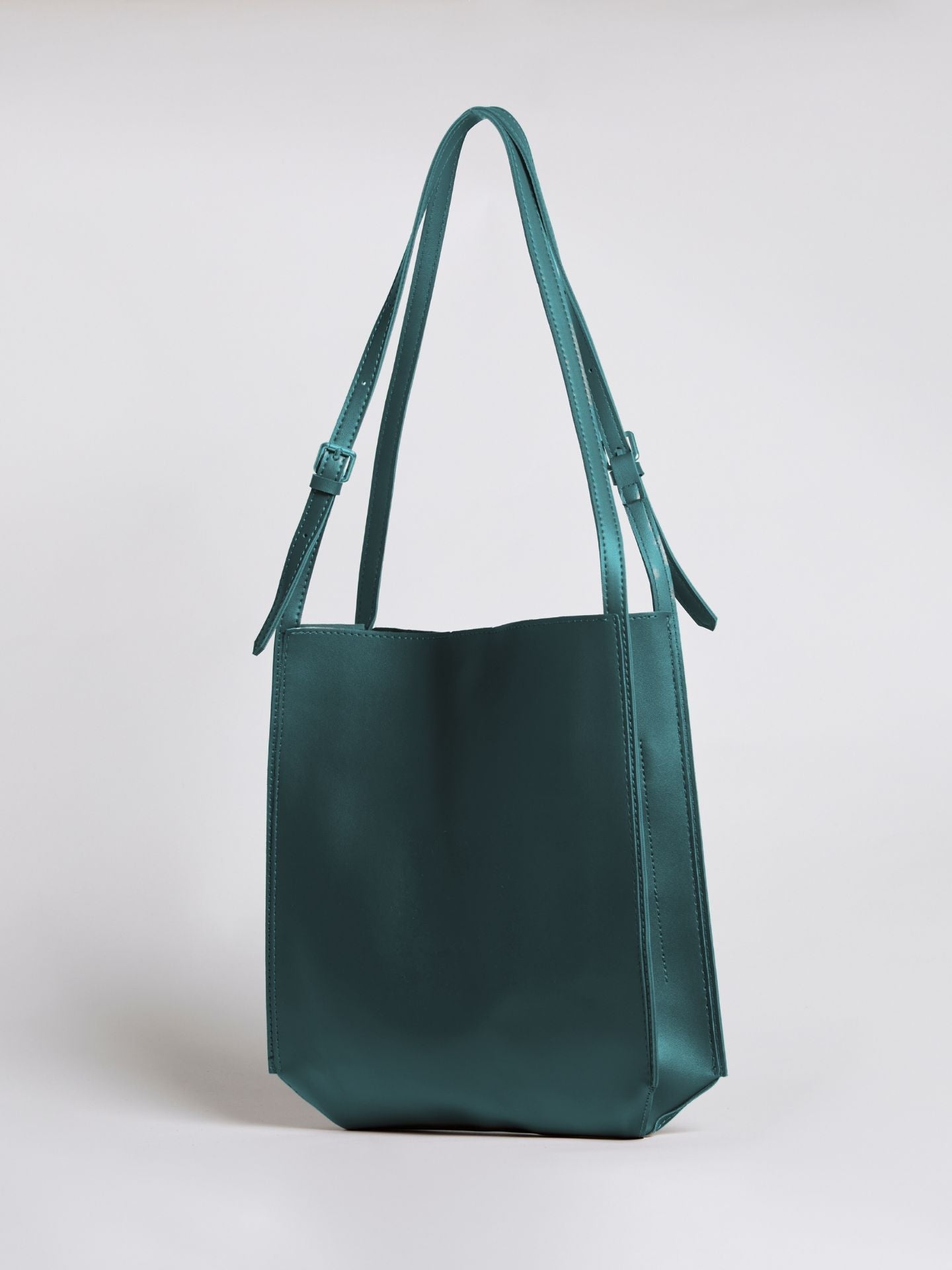 Arya Daily Chic Veganes Leder Schultertasche