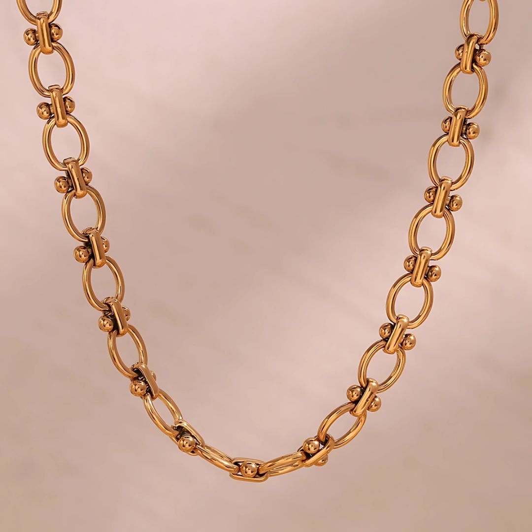 Bold Bridget Oval Link Chain Necklace – Modernes Statement-Schmuckstück für jeden Anlass
