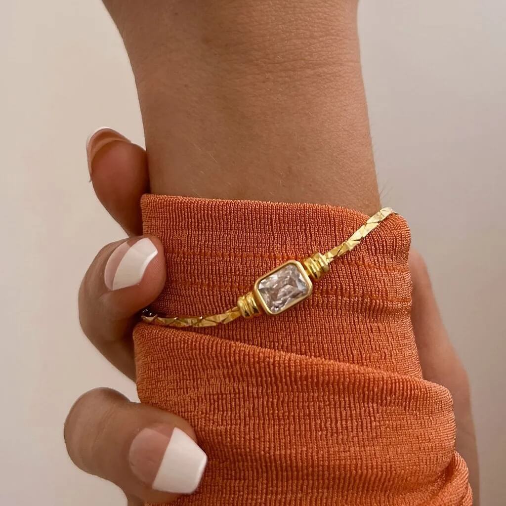 Minimalistische Callie Kristall Anhängerarmband – Gold & Silber verstellbar
