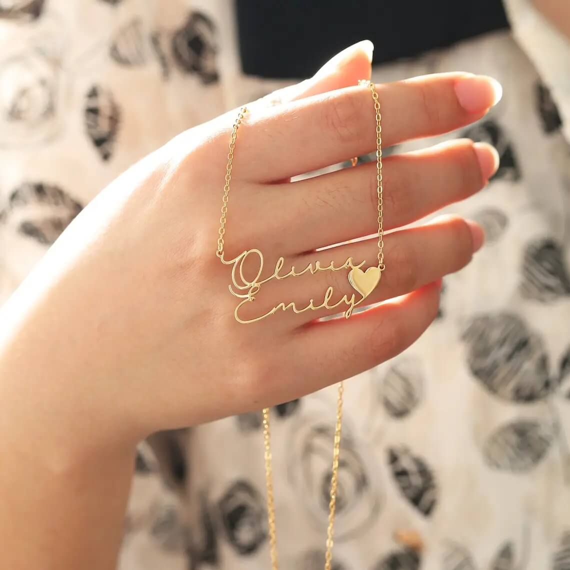 Personalisierte Herz-Namens-Halskette – Individuelles Geschenk für Paare & Geliebte