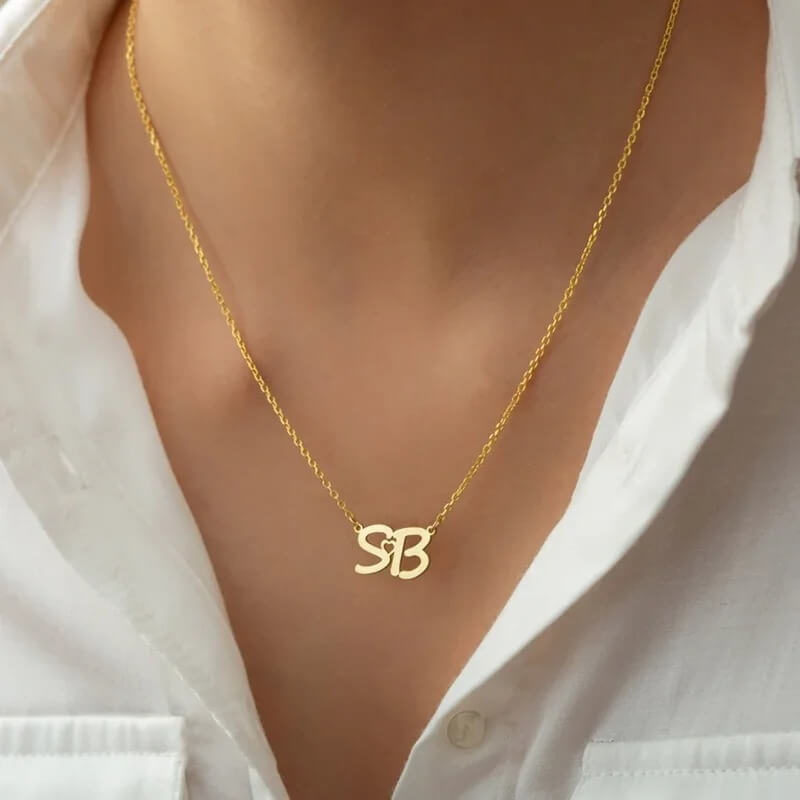Personalisierte Siara Herz Initial Halskette – Individueller Gold- und Silberherzanhänger