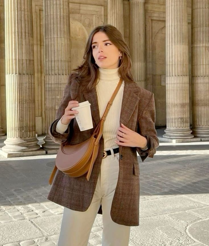 Crescent Vegane Leder Schultertasche
