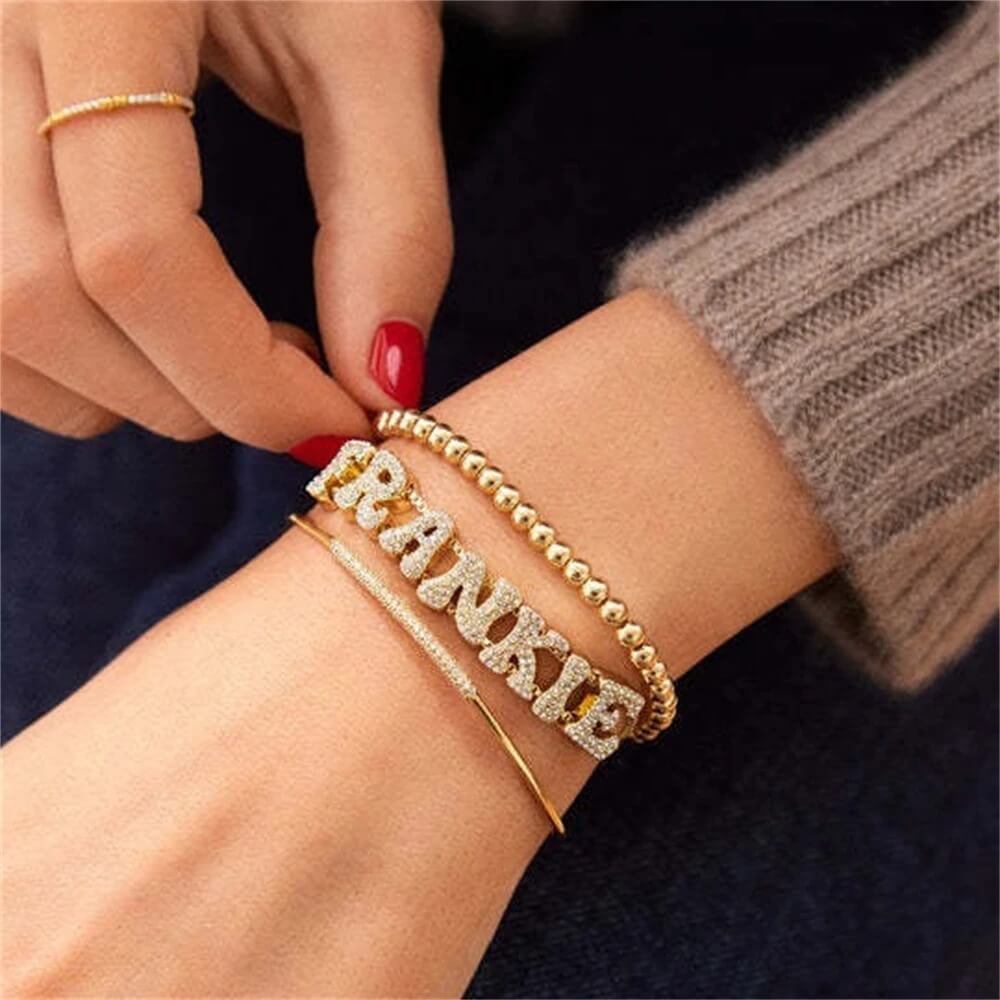 Personalisierte Bubble-Initialen-Armband – Verspieltes, individuelles Schmuckgeschenk