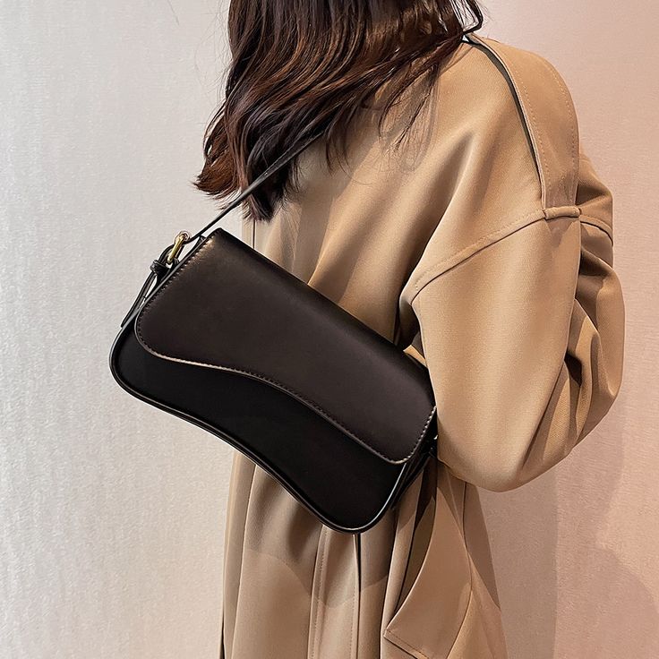 Ava Luxe Schultertasche