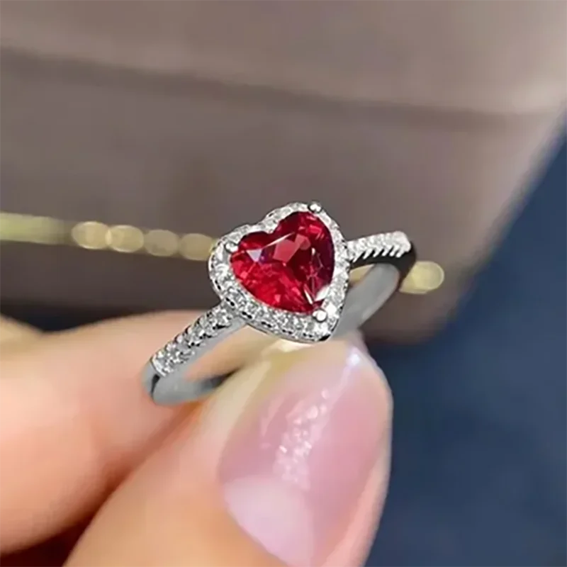 Herzförmiger roter Diamantschliff 925 Sterling Silber Versprechensring
