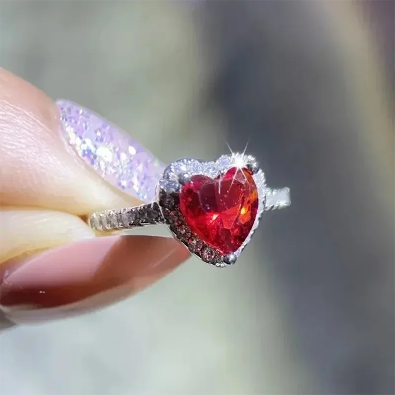 Herzförmiger roter Diamantschliff 925 Sterling Silber Versprechensring