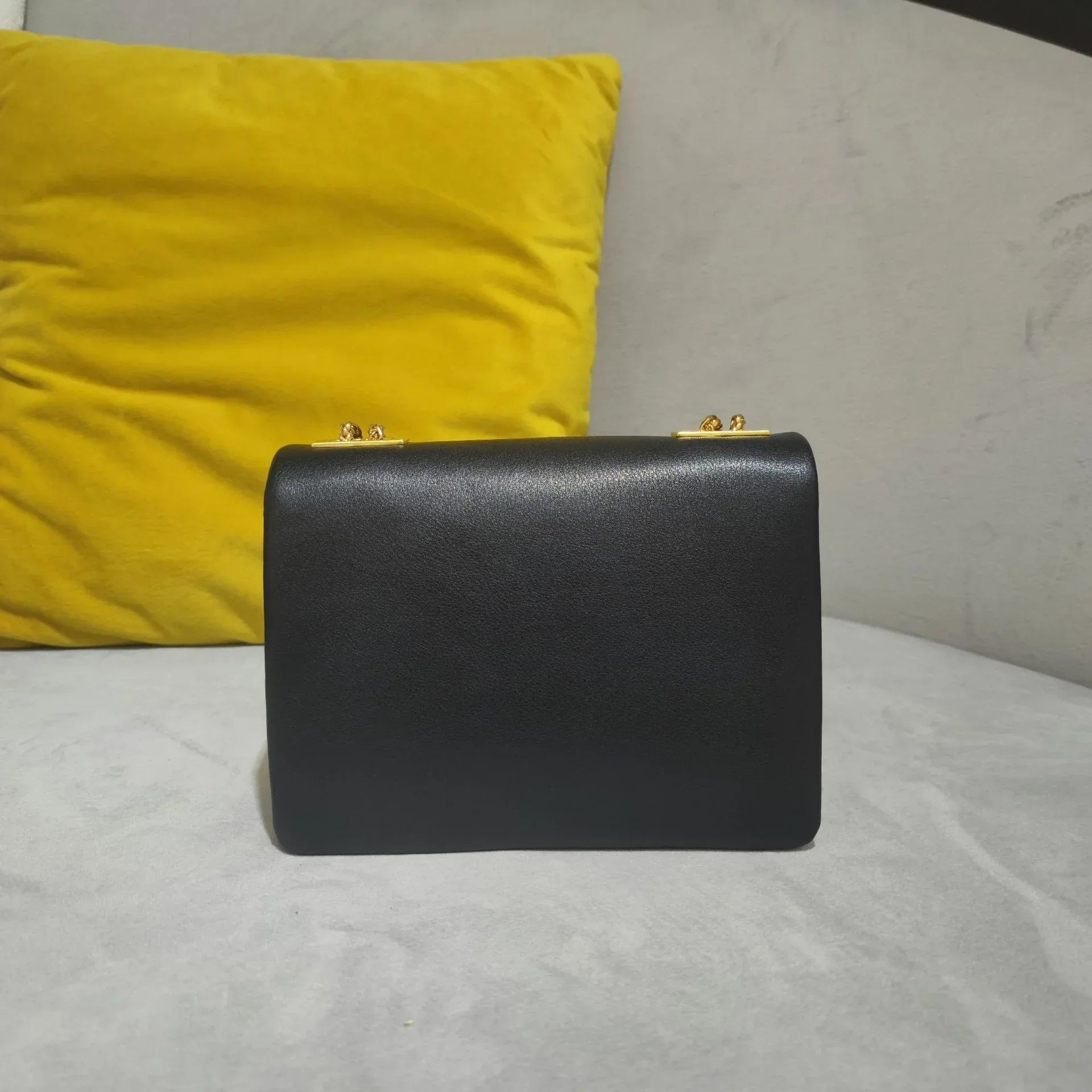 Urbane Eleganz Convertible Leder Umhängetasche