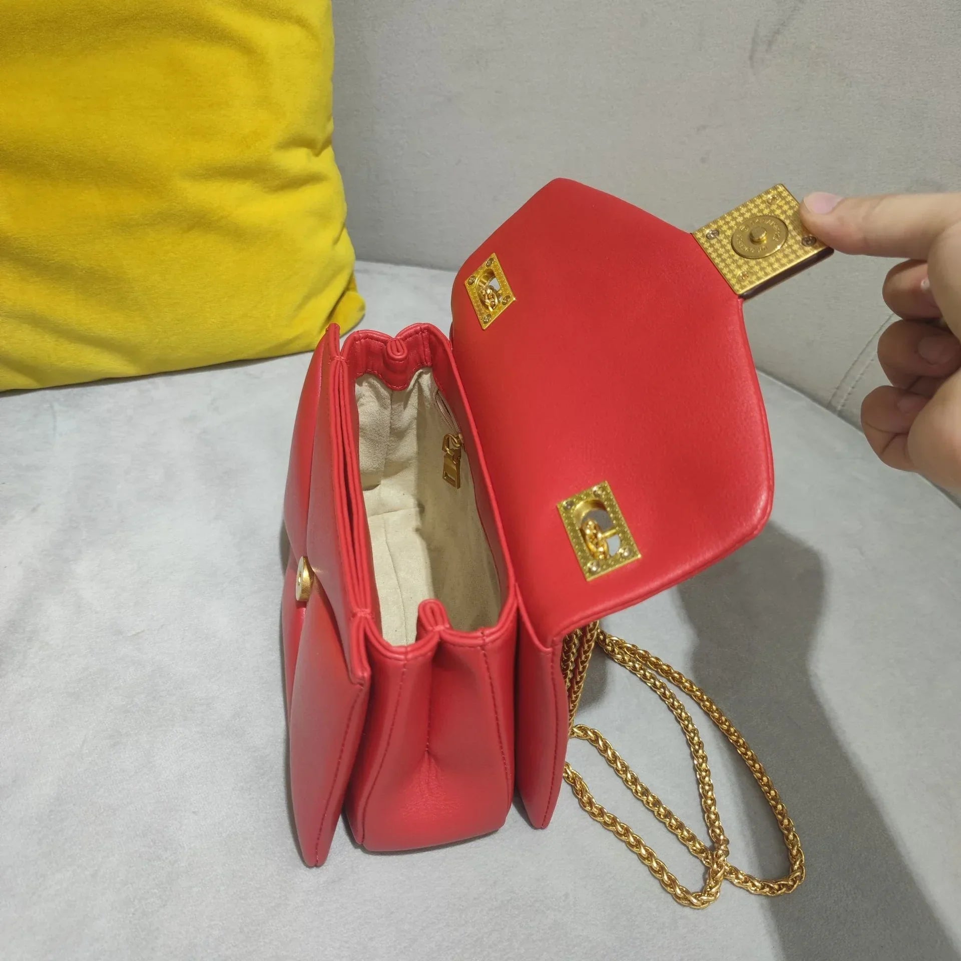 Urbane Eleganz Convertible Leder Umhängetasche