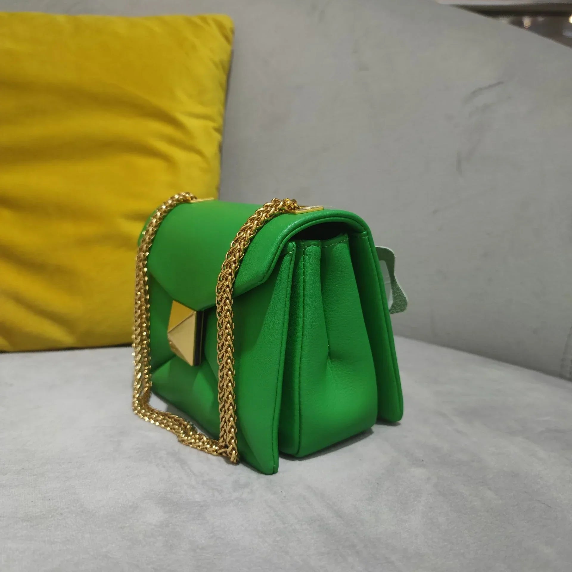 Urbane Eleganz Convertible Leder Umhängetasche