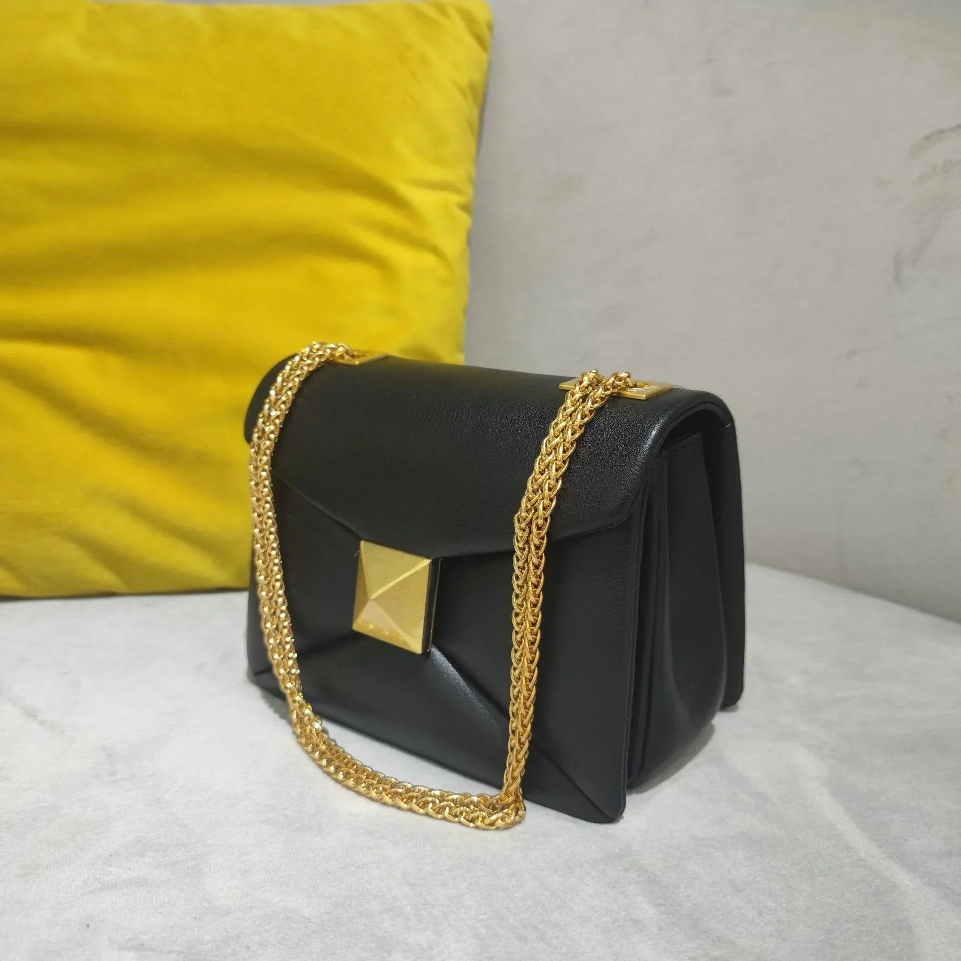 Urbane Eleganz Convertible Leder Umhängetasche