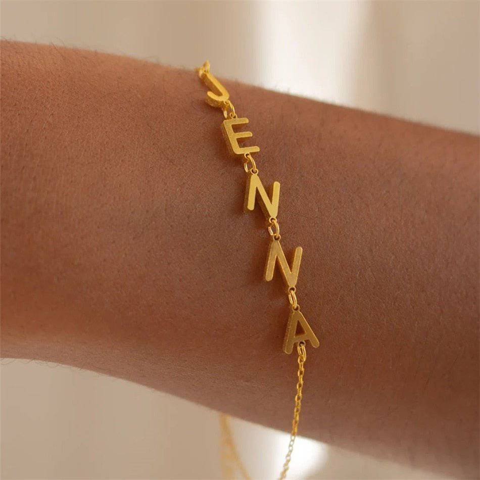 Personalisierbares Losari Buchstabenarmband mit anpassbarem Ketten