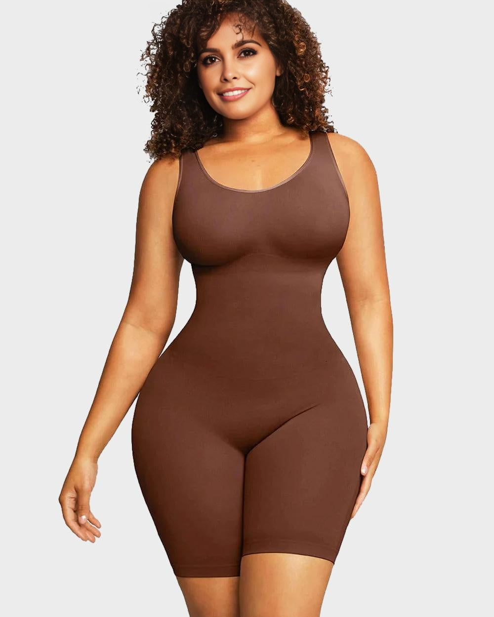 Nahtloser Mid-Thigh Bodysuit