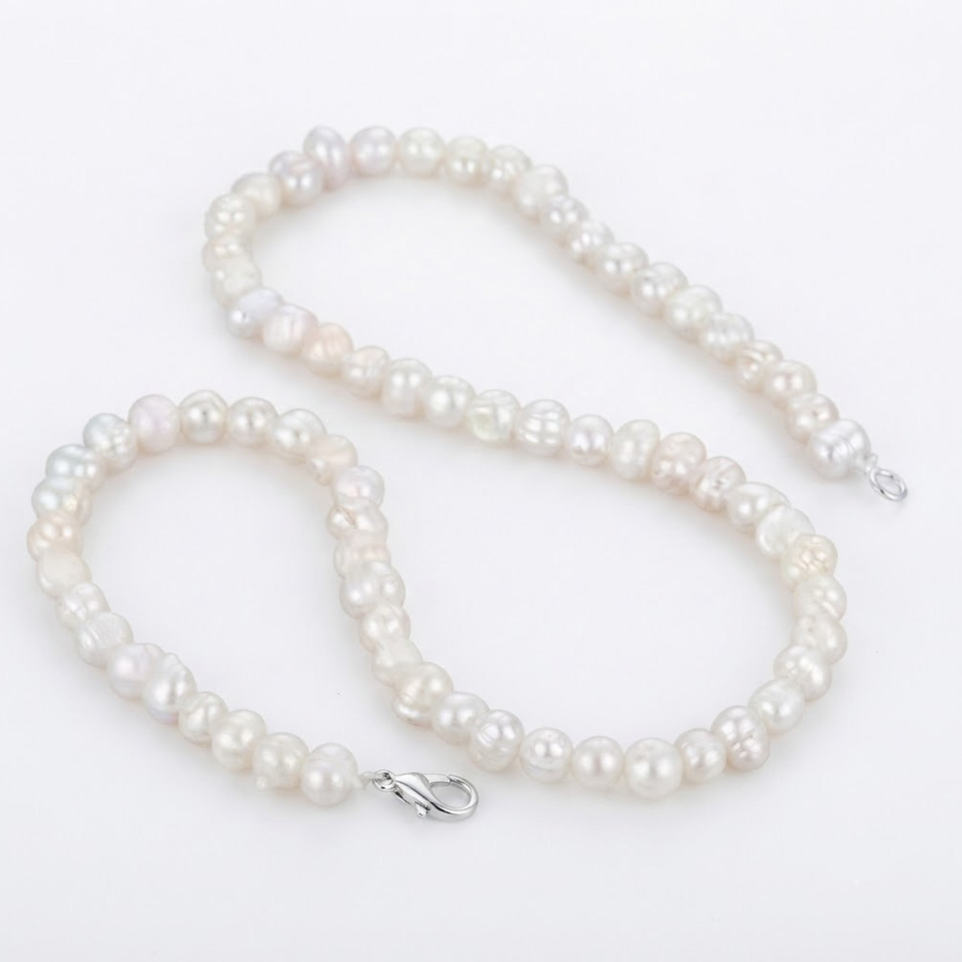 Solenne Divine Pearl Necklace