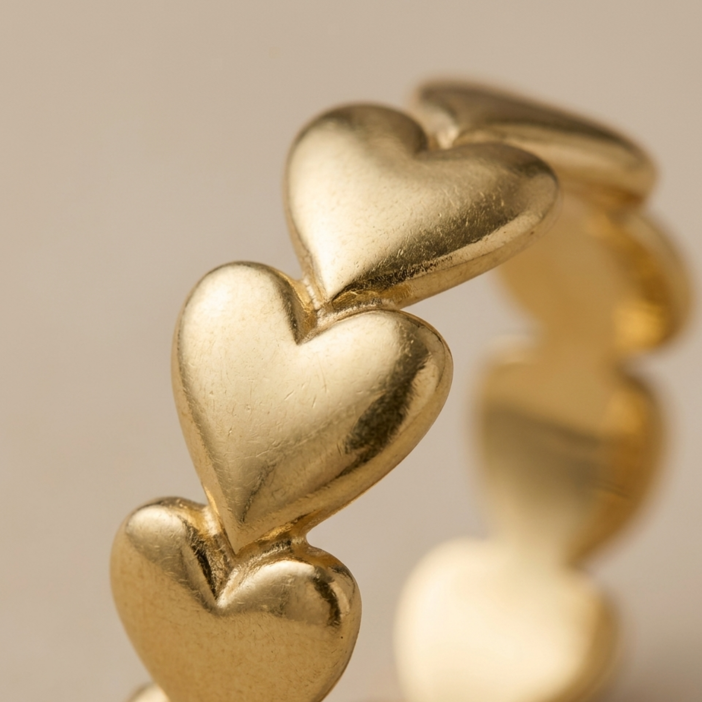 Amorette Passion Heart Ring