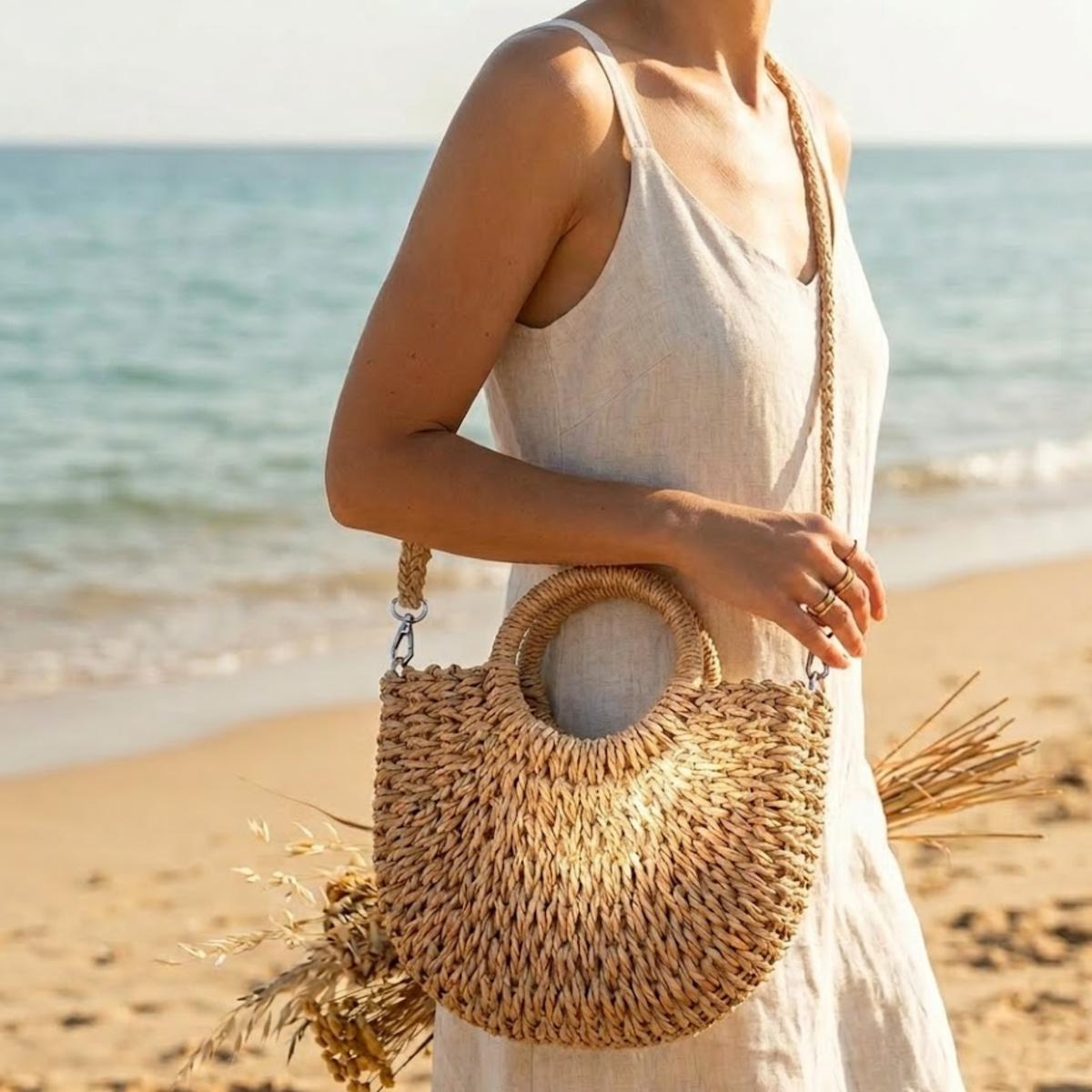 Mondförmige handgefertigte Strohtasche für den Strand – Nachhaltige Tasche