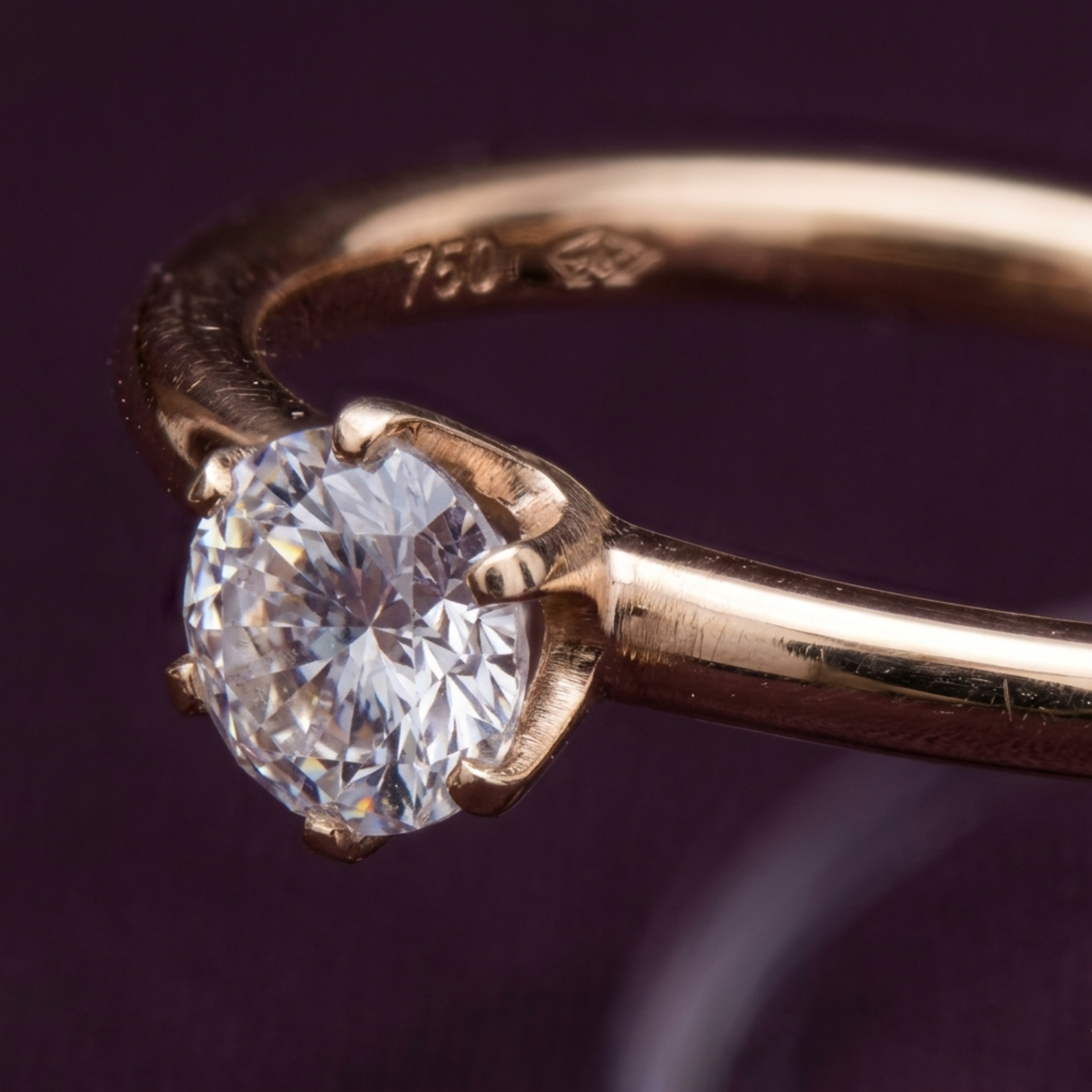 Theia Minimalist Solitaire Ring