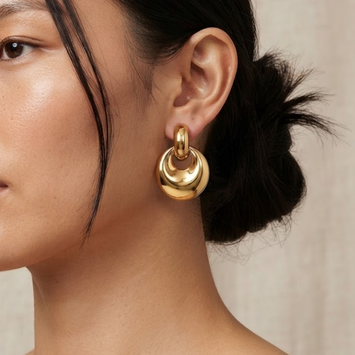 Avenoir Stud Earrings