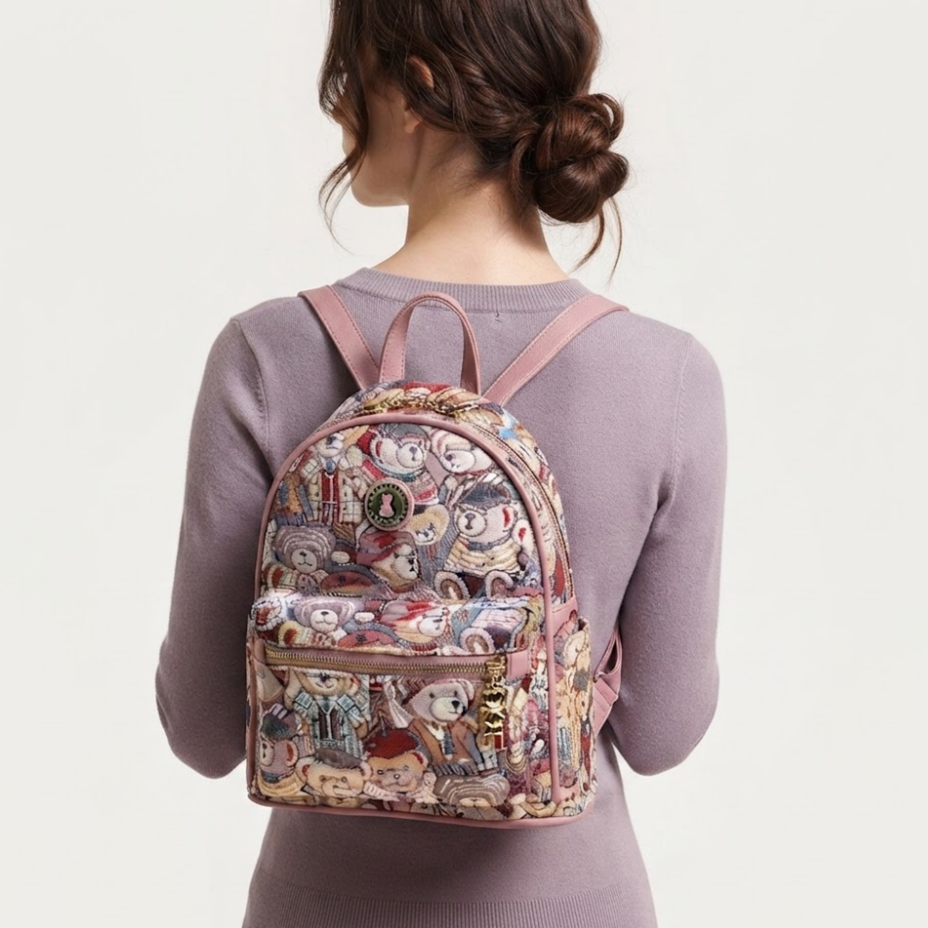 Amelia Rosalie Blush Schultertasche in Bärenform