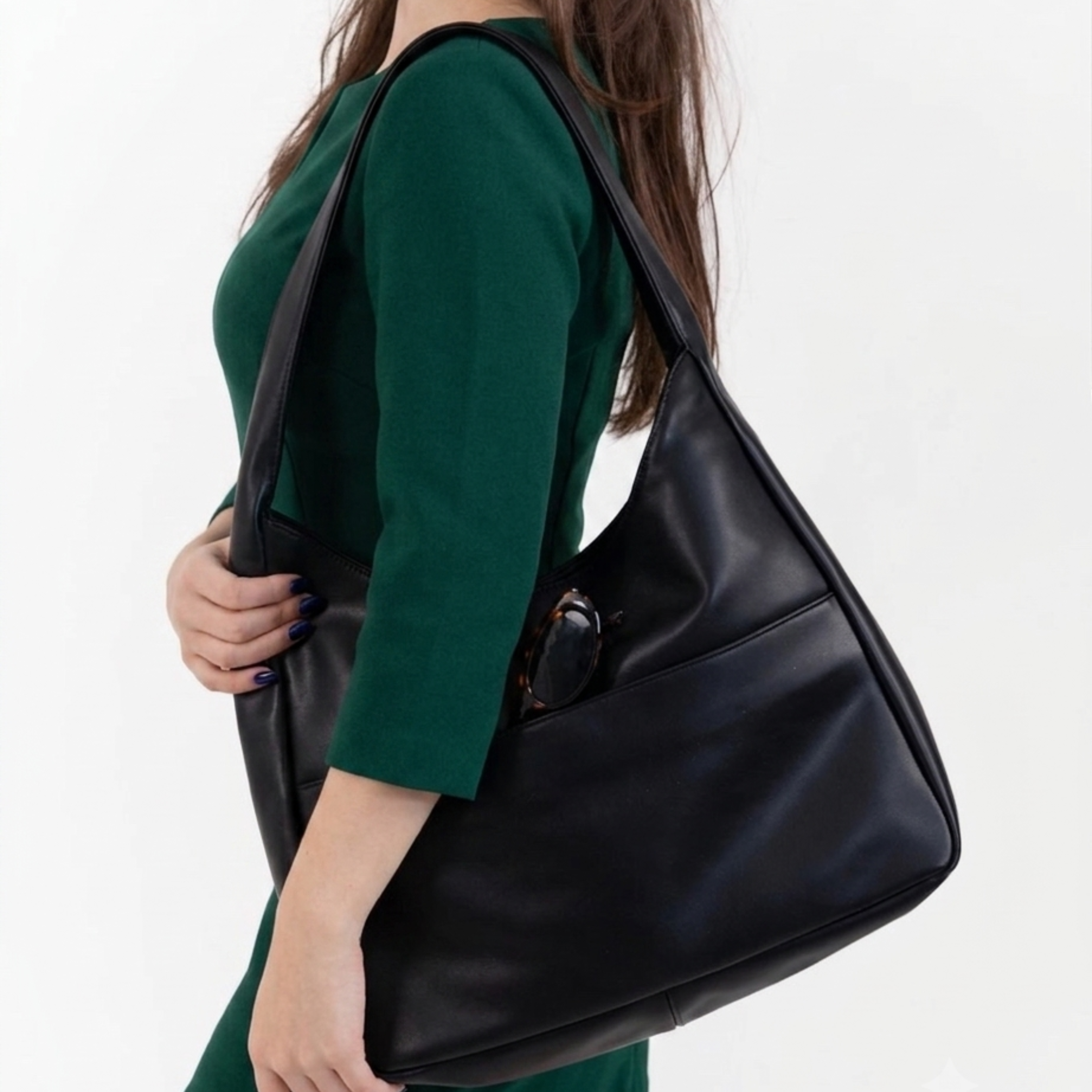 Reinna Schultertasche aus echtem Leder