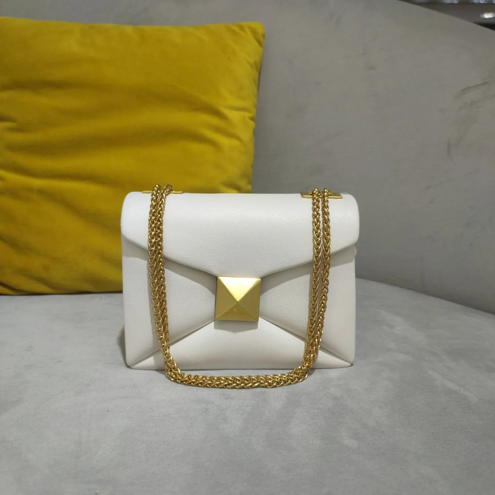 Urban Elegance Convertible Leather Crossbody Bag