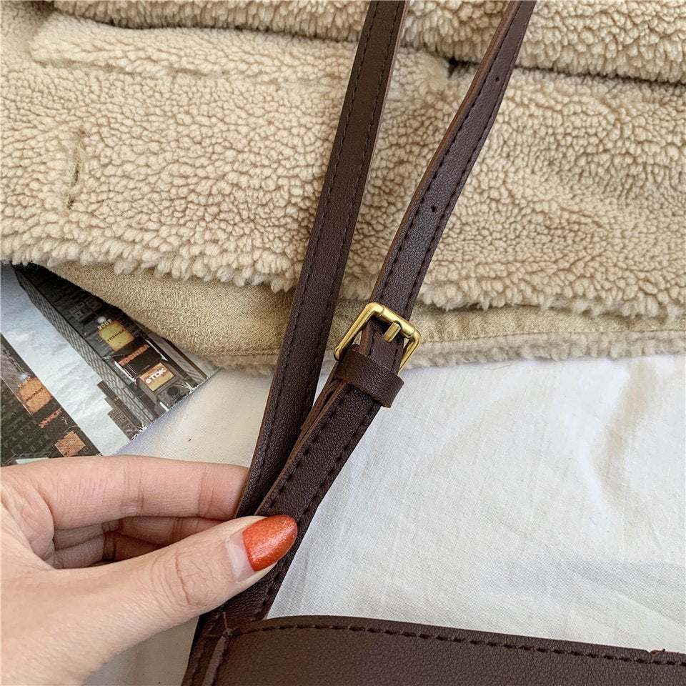 Alora Cuadrado Minimalist Crossbody Tote