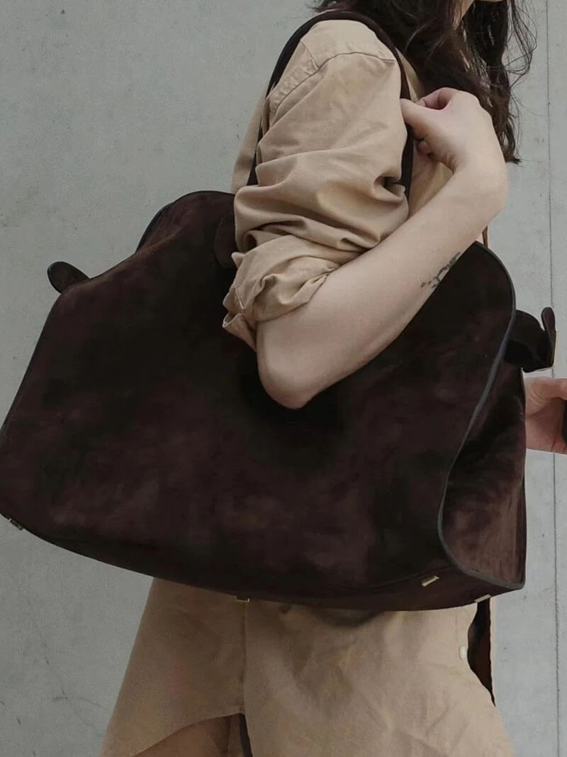 Elegante Wildleder-Handtasche